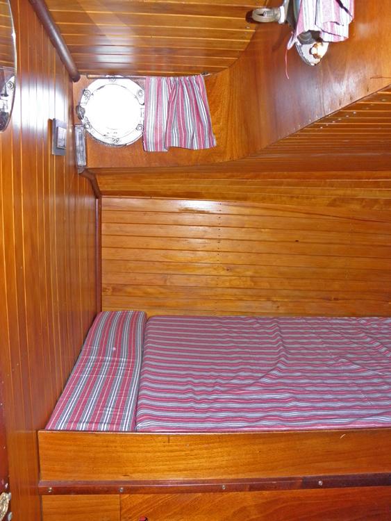 Fore ship, Accommodation